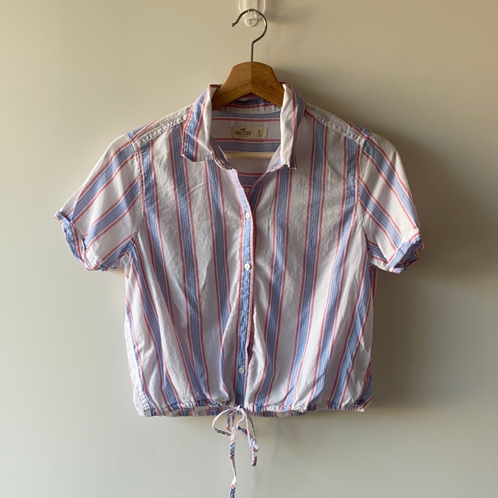 Hollister Strip CropTop (low price when you buy 1+